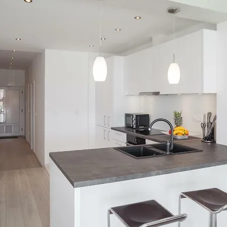 Modern Pjero Apartment *